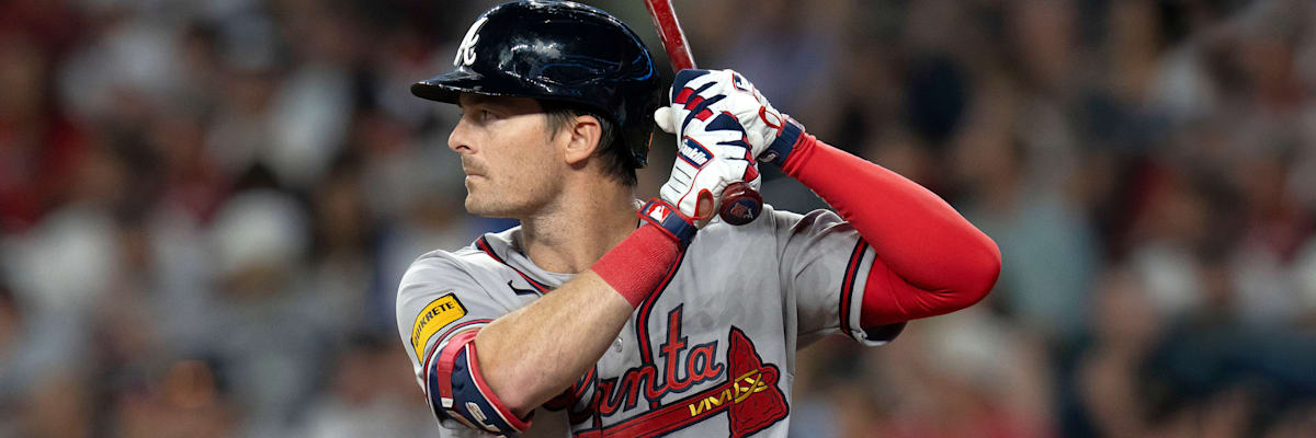 Mike Yastrzemski in action